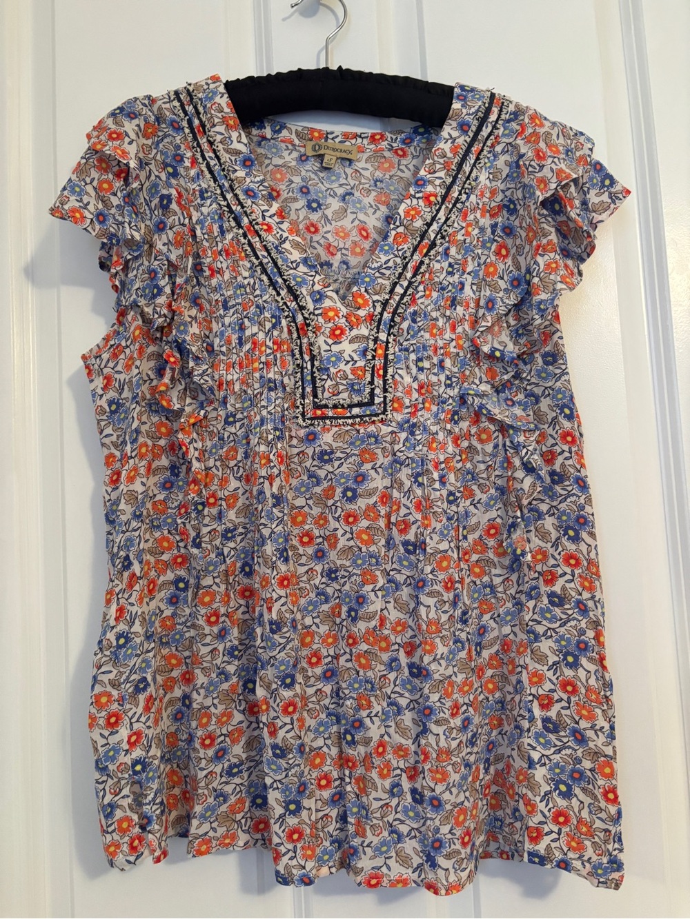 Democracy - Floral Ruffle Sleeveless V-Neck Blouse - Blue & Orange. Size S